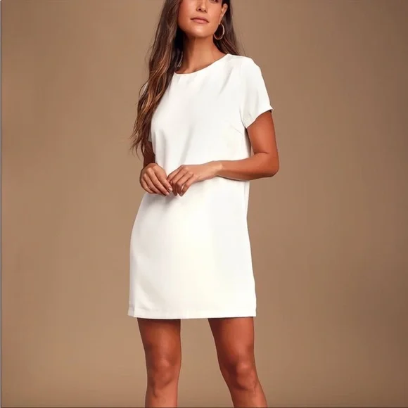 Lulus | Dresses | Lulus Shift Shout Ivory Shift Dress With Exposed Gold  Zipper Womens Xs Nwot | Poshmark